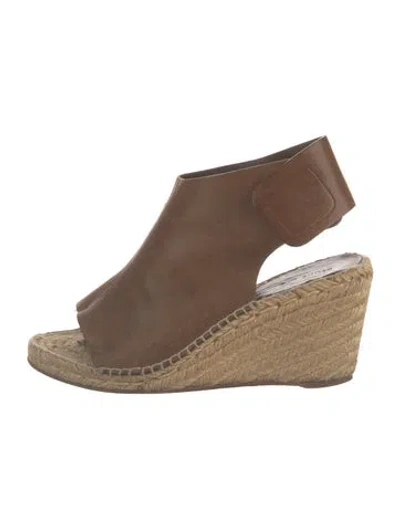 Pre-owned Celine Leather Slingback Pumps In Brown