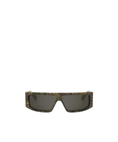 Celine Logo Sunglasses In Black