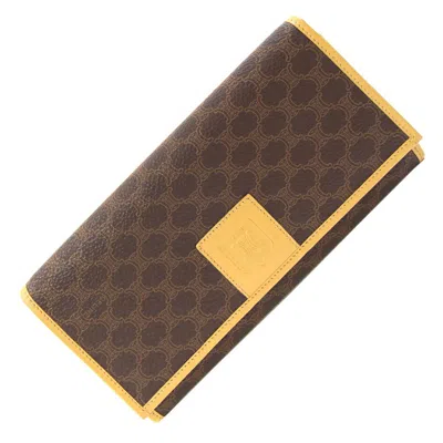 Pre-owned Celine Macadam Beige Dark Brown Yellow Pvc Leather Long Wallet (bi-fold) ()