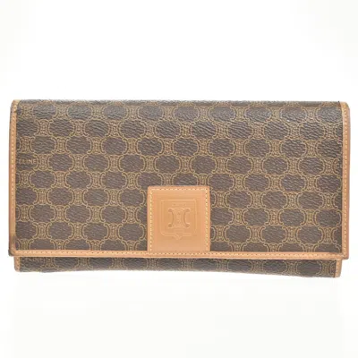 Pre-owned Celine Macadam Wallet Medium Brown Canvas Wallets Accessory ()