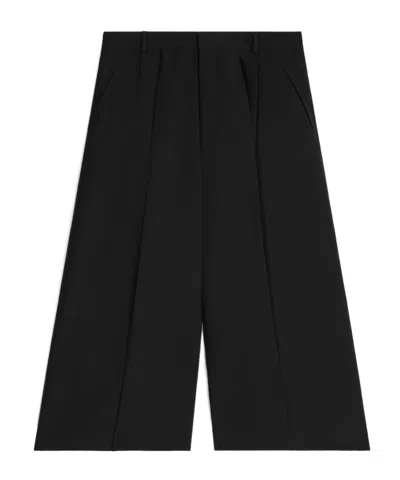 Celine Montauk Shorts In Wool And Mohair Gabardine In Black