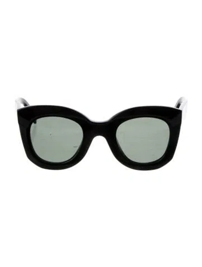 Pre-owned Celine Oversize Tinted Sunglasses In Black