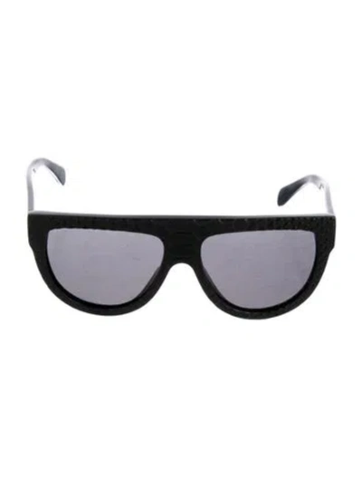 Pre-owned Celine Oversize Tinted Sunglasses In Black