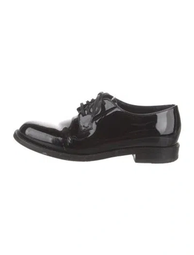 Pre-owned Celine Patent Leather Oxfords In Black