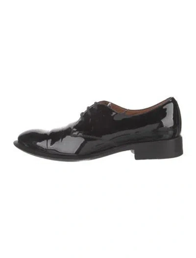Pre-owned Celine Patent Leather Oxfords In Black