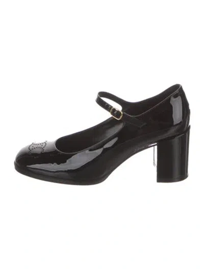 Pre-owned Celine Patent Leather Pumps In Black