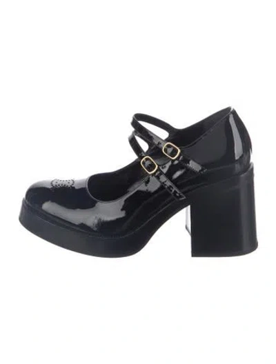 Pre-owned Celine Patent Leather Pumps In Black