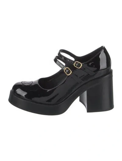 Pre-owned Celine Patent Leather Pumps In Black