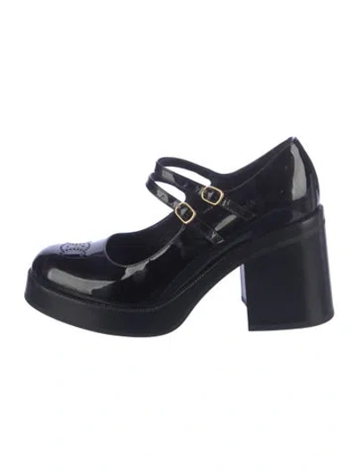 Pre-owned Celine Patent Leather Pumps In Blue