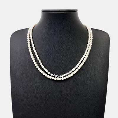 Pre-owned Celine Pearl Necklace In White