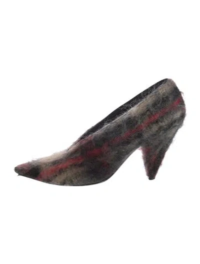 Pre-owned Celine Plaid Print Pumps In Neutrals