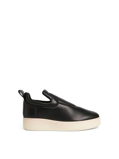 Celine Pull On Sneaker 35 In Black