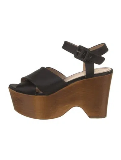 Pre-owned Celine Satin Pumps In Black