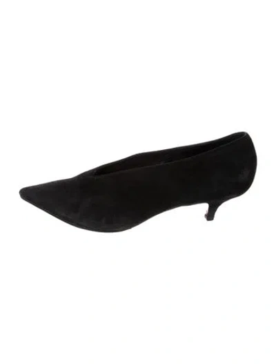Pre-owned Celine Suede Pumps In Black
