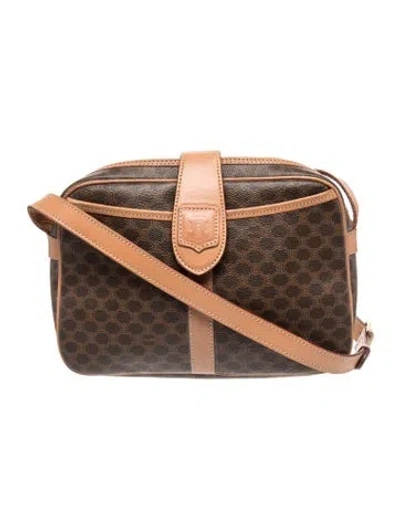 Pre-owned Celine Triomphe In Brown