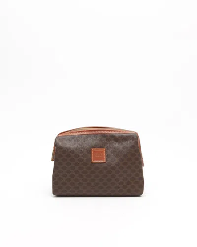 Celine Céline Triomphe Canvas Pouch In Gray