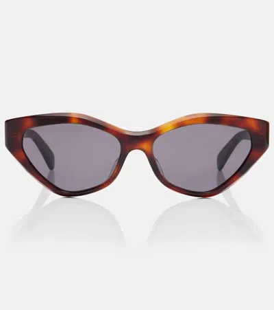 Celine Triomphe Cat-eye Sunglasses In Black