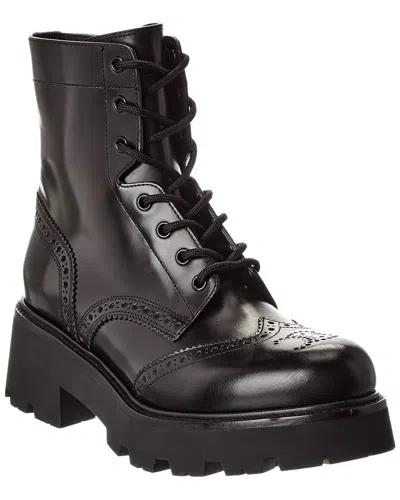 Celine Round-head Short Boots In Black