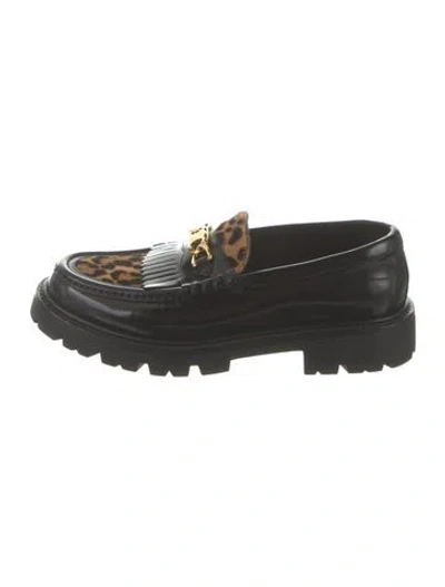 Pre-owned Celine Triomphe Leather Loafers In Black