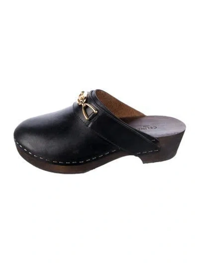 Pre-owned Celine Triomphe Leather Mules In Black
