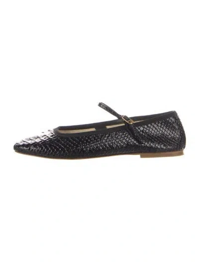Pre-owned Celine Triomphe Patent Leather Ballet Flats In Black