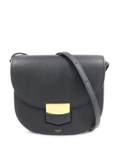 Pre-owned Celine Trotteur Leather Shoulder Bag In Black