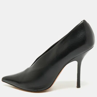 Pre-owned Celine V Neck Size 38.5 Black Leather Pointed Toe Pumps