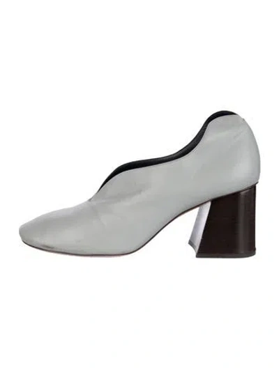 Pre-owned Celine Vintage Leather Pumps In Gray