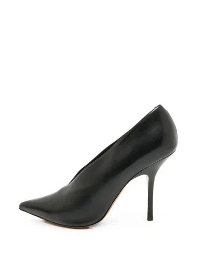Pre-owned Celine V-neck Pointed-toe Leather Pumps In Black