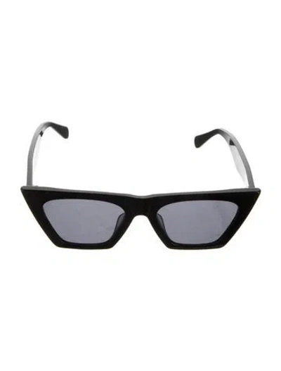 Pre-owned Celine Wayfarer Tinted Sunglasses In Black