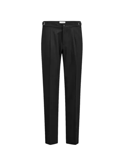 Cellar Door Pleated Trousers In Black