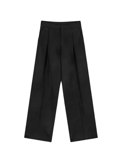 Cellar Door Pleated Wide-leg Trousers In Black