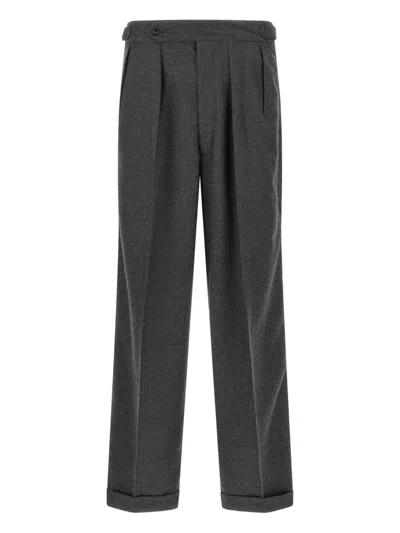 Cellar Door Trousers With Pleats And Side Pockets In Gray