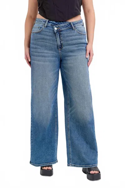 Cello Low Rise Repositioned Wide Leg Jean - Plus In Medium Denim In Blue