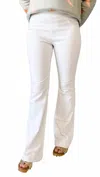 Cello Mid Rise Flare Jegging In White In White