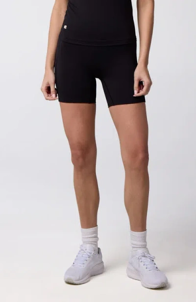 Centerline Athletics Essential 5" High Rise Short In Black