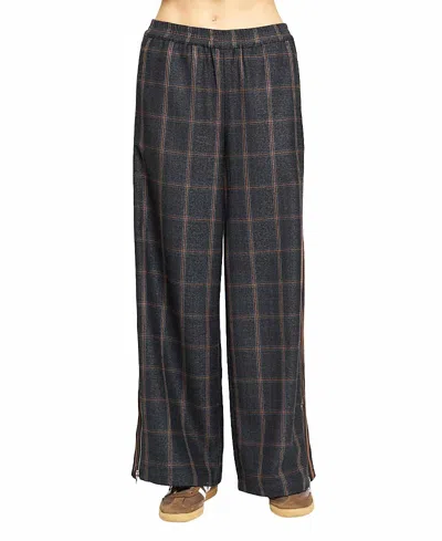 Central Park West Women's Lyla Suiting Track Pant In Black