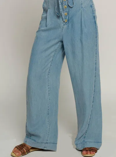 Central Park West Women's Mid Rise Wide Leg Pant In Light Blue