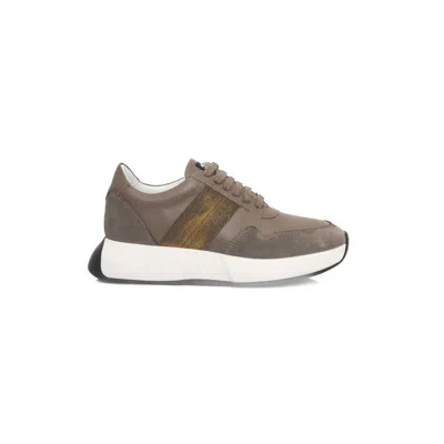 Cerruti 1881 Cow Leather Women's Sneaker In Beige