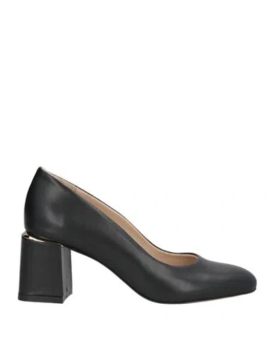 Cerruti 1881 Woman Pumps Black Size 8 Cow Leather