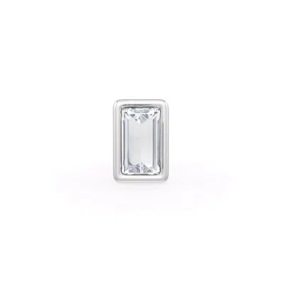Cervin Blanc Women's White Gold Diamond Nose Stud Baguette Cut Solitaire Nose Pin With Screwback