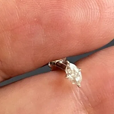 Cervin Blanc Women's White Gold Solitaire Diamond Nose Stud Pin Marquise Cut Vs Piercing
