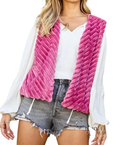 Ces Femme Hannah Faux Fur & Velour Reversible Vest In Magenta Multi In Brown