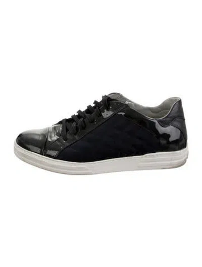 Pre-owned Cesare Paciotti Leather Sneakers In Black