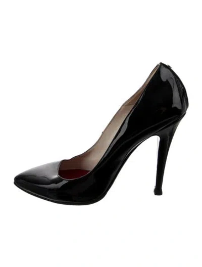 Pre-owned Cesare Paciotti Patent Leather Pumps In Black