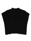 Cfcl Portrait Crease Top In Black