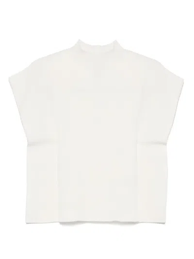 Cfcl Portrait Crease Top In White