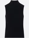 Cfcl Portrait Top In Black
