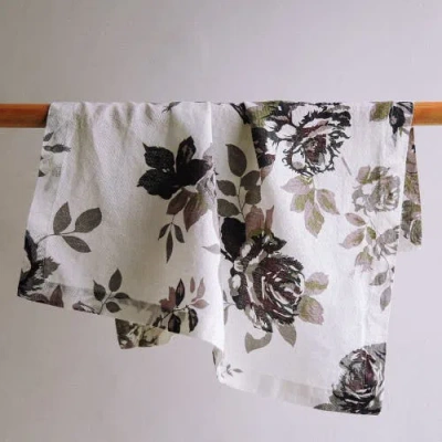 Cg Hunter Eggplant And Grey Roses Napkins In Purple