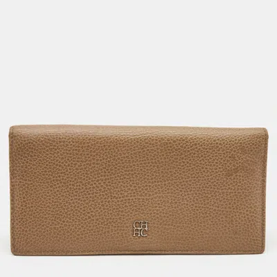 Ch Carolina Herrera Beige Leather Flap Bifold Continental Wallet In Sand